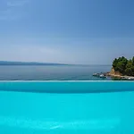 别墅 Seafront Nina With 5 En-suite Bedrooms 奥米什